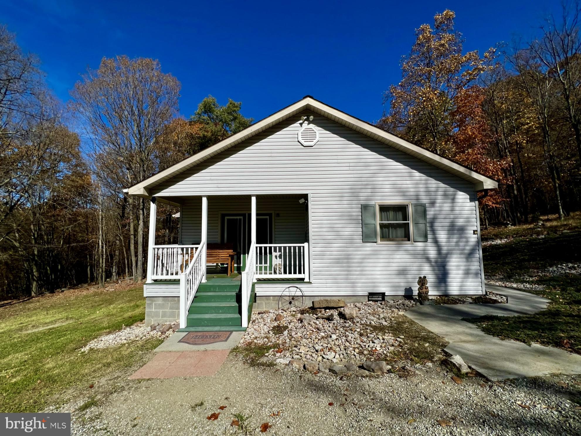 HICKORY WOODS - Residential