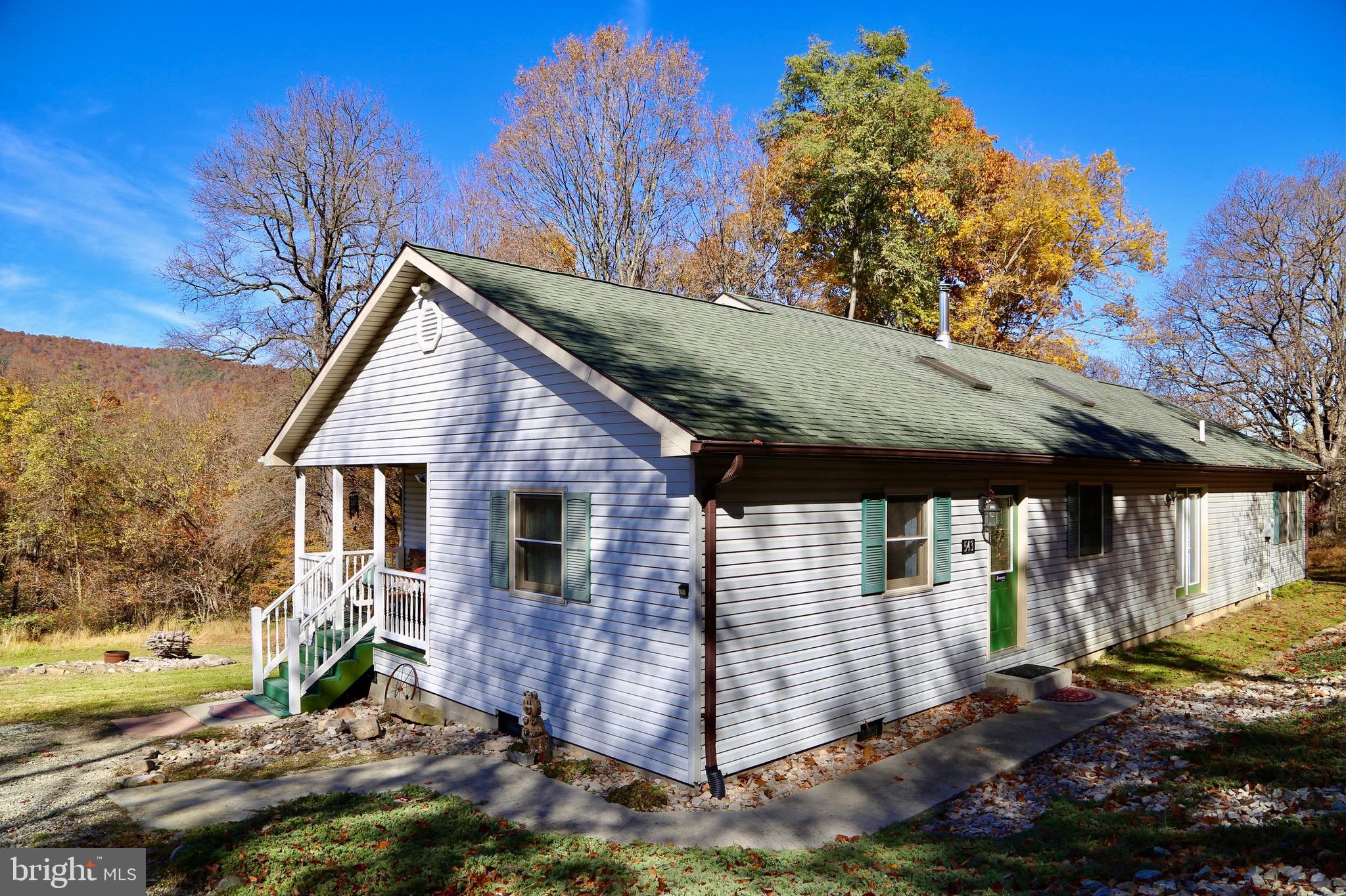 HICKORY WOODS - Residential