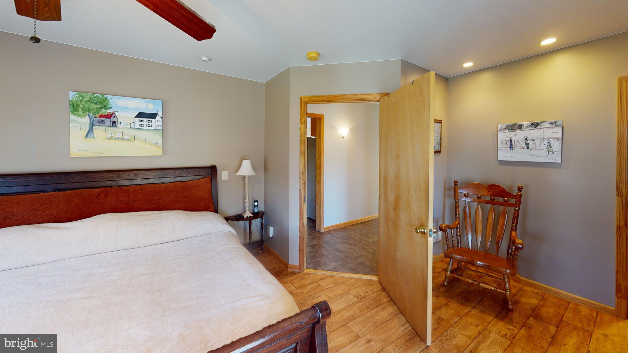 HICKORY WOODS - Residential