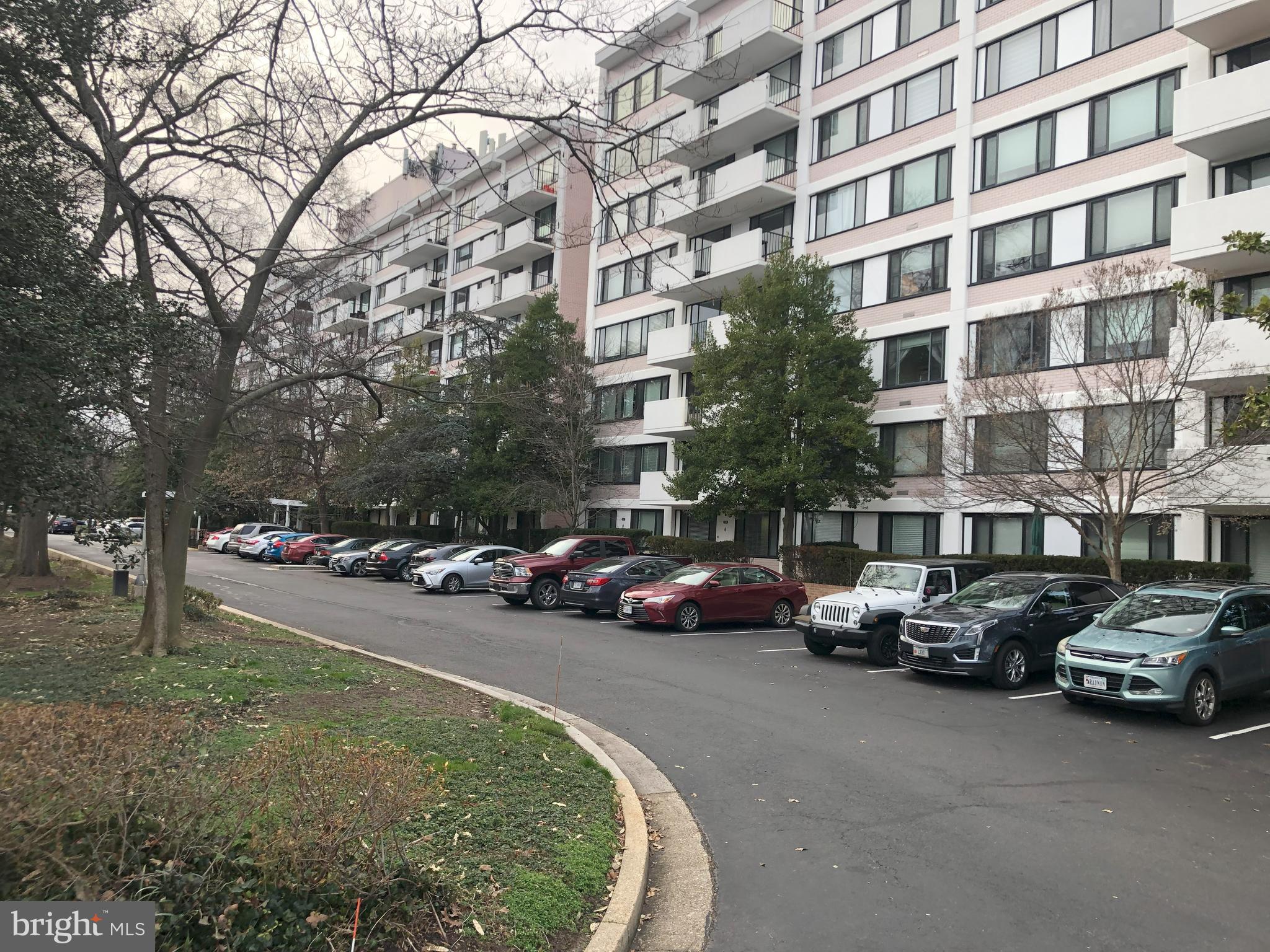 THE CHATHAM - Residential Lease