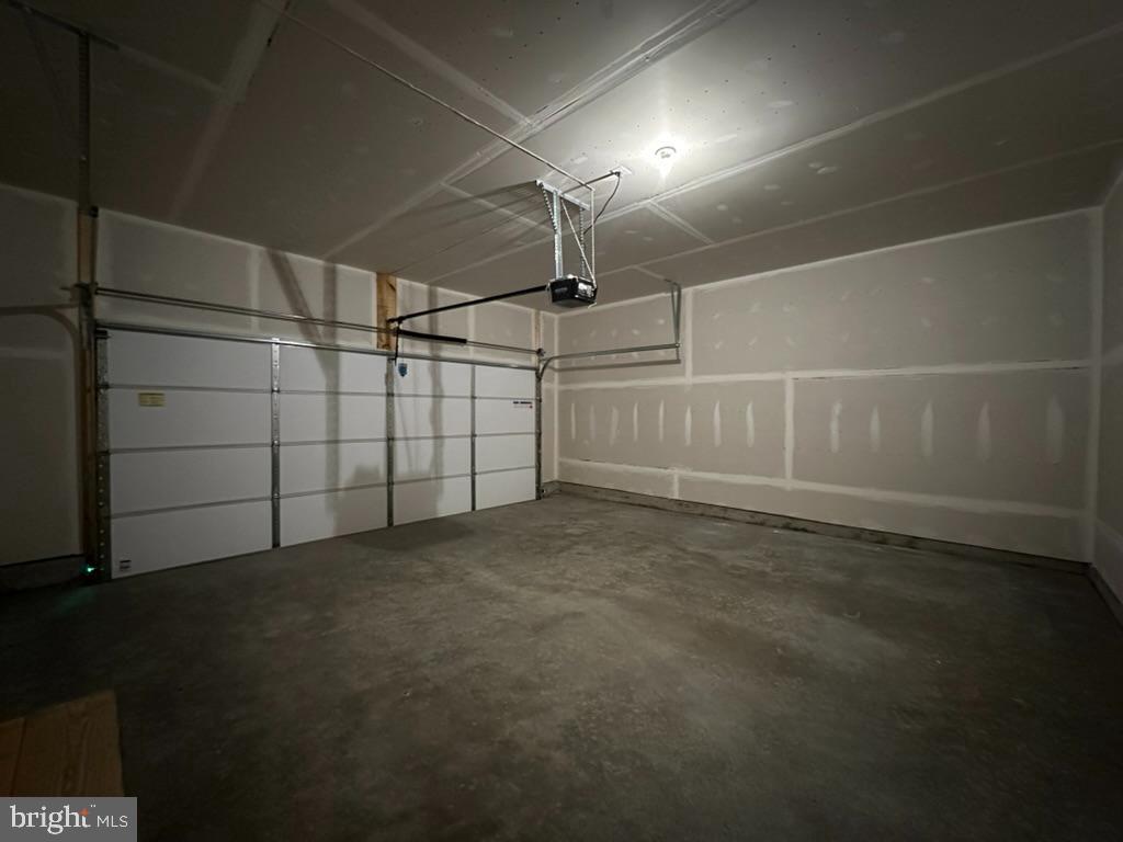 SOUTH BROOK - Residential