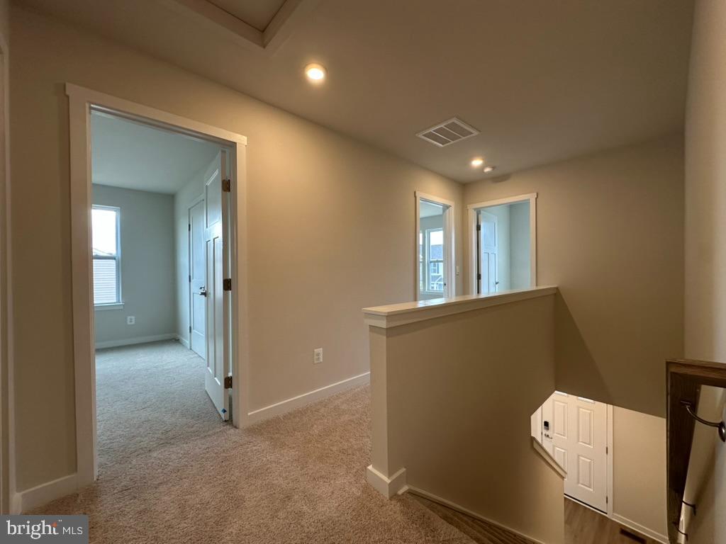 SOUTH BROOK - Residential