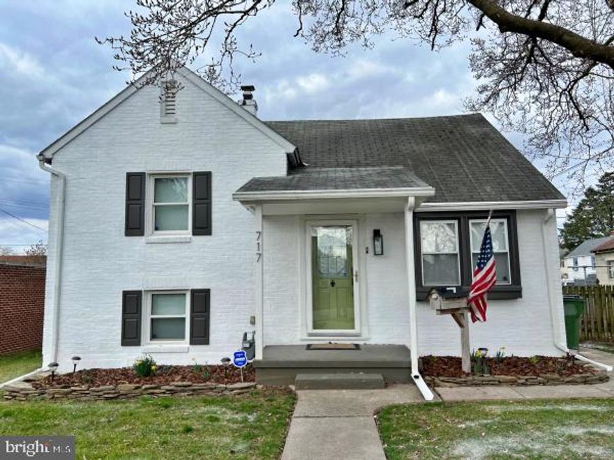 3 bedroom, 1 full bath home with wood floors throughout. Living area, eat-in kitchen with stove, refrigerator and dishwasher. CAC, partially finished basement with washer/dryer (courtesy only) and fenced in back yard with storage shed. Minutes away from Rt. 30 and I-83. No smoking indoors, small pet negotiable.