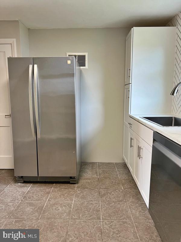 THE AVENUES - Residential Lease