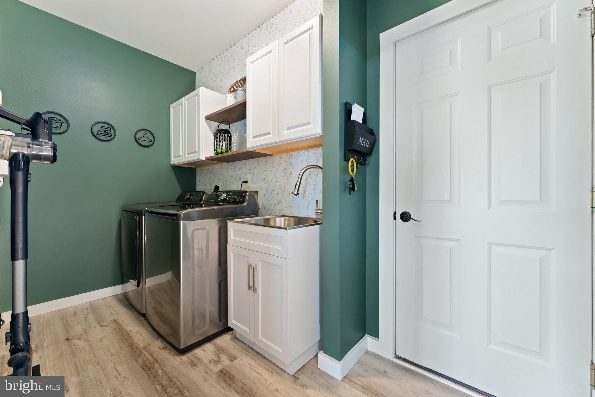 RIDGES OF WARRENTON - Residential