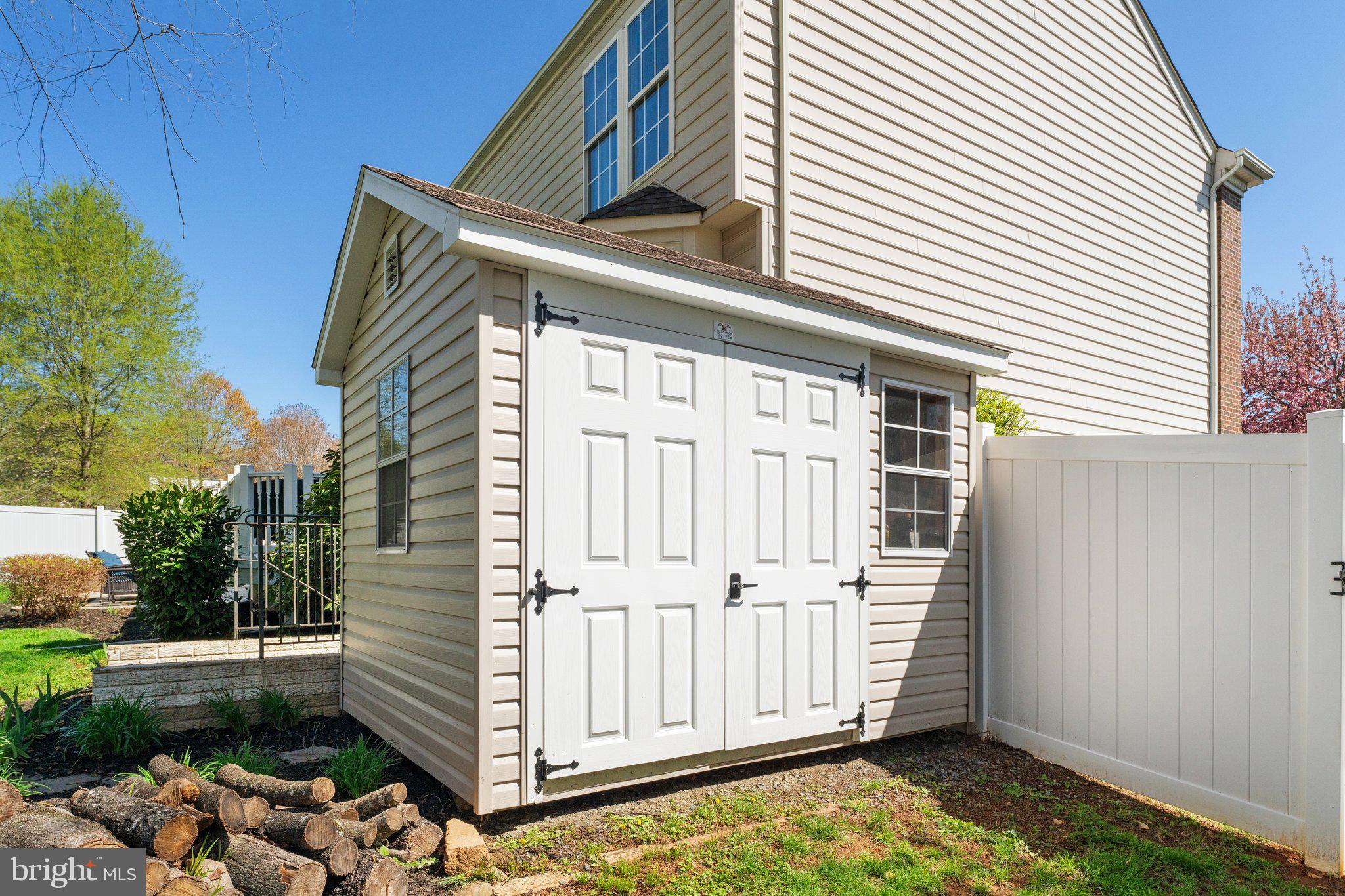 RIDGES OF WARRENTON - Residential