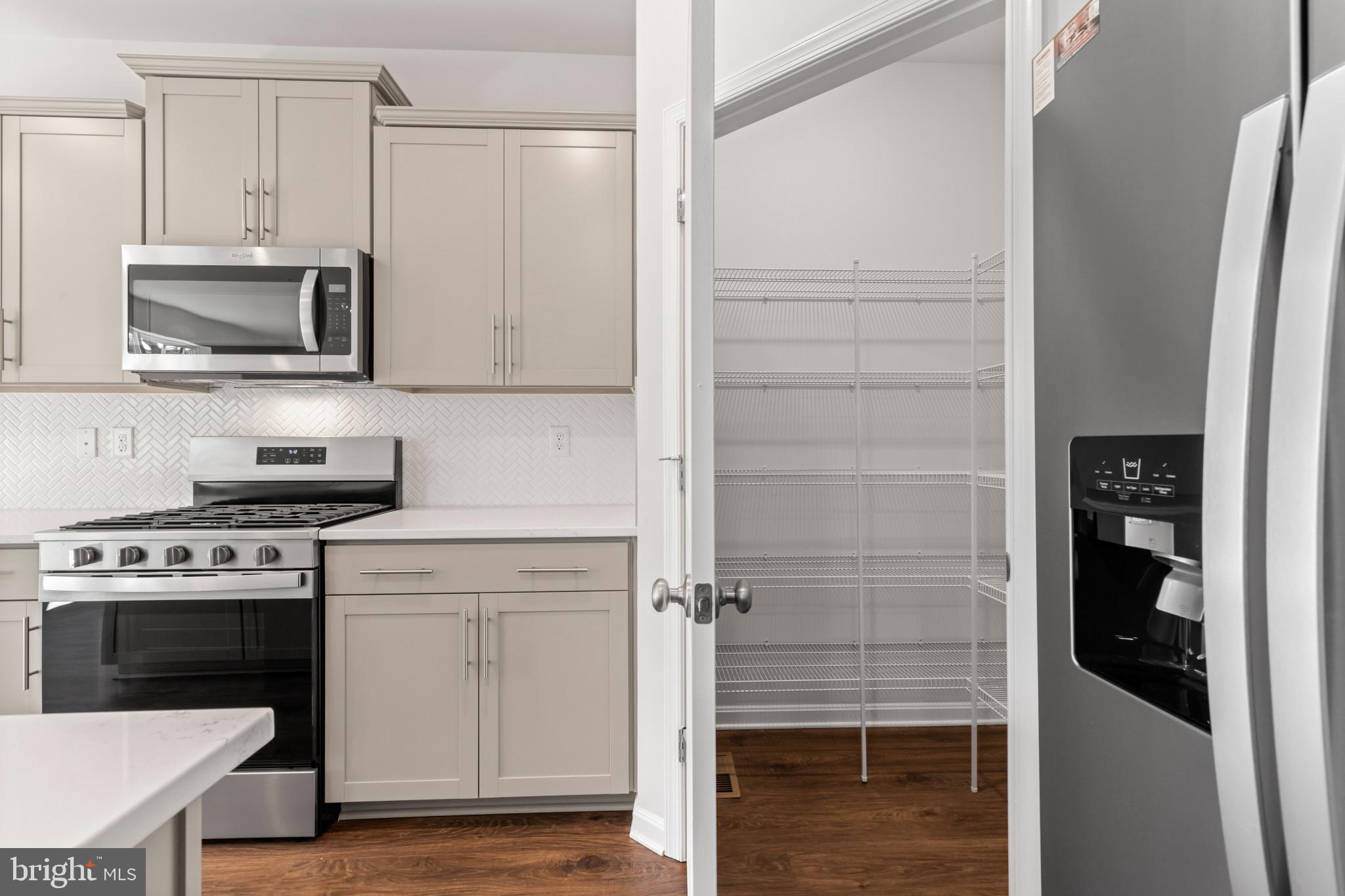 MEADOWS AT AUSTIN CREST - Residential