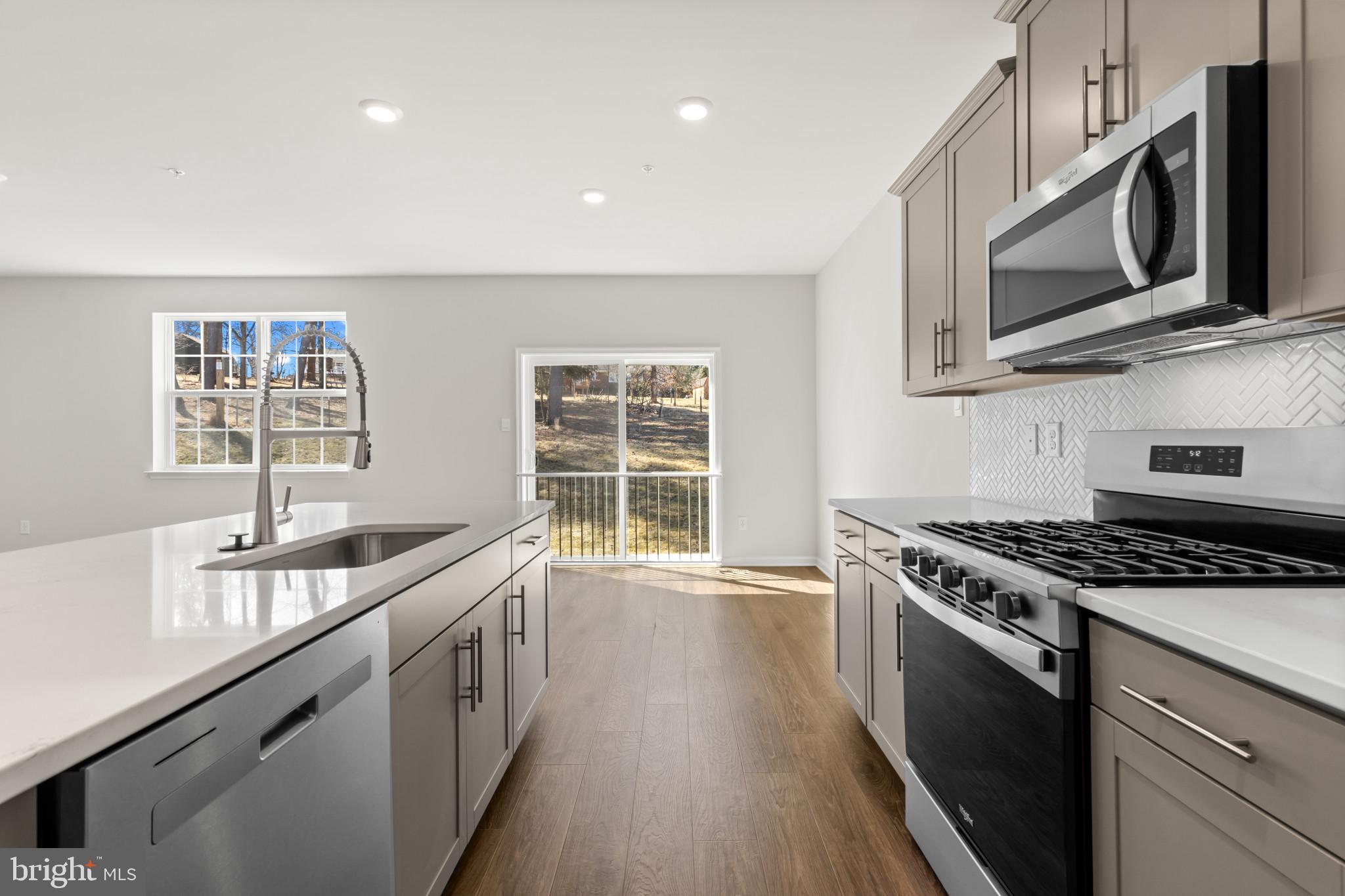 MEADOWS AT AUSTIN CREST - Residential