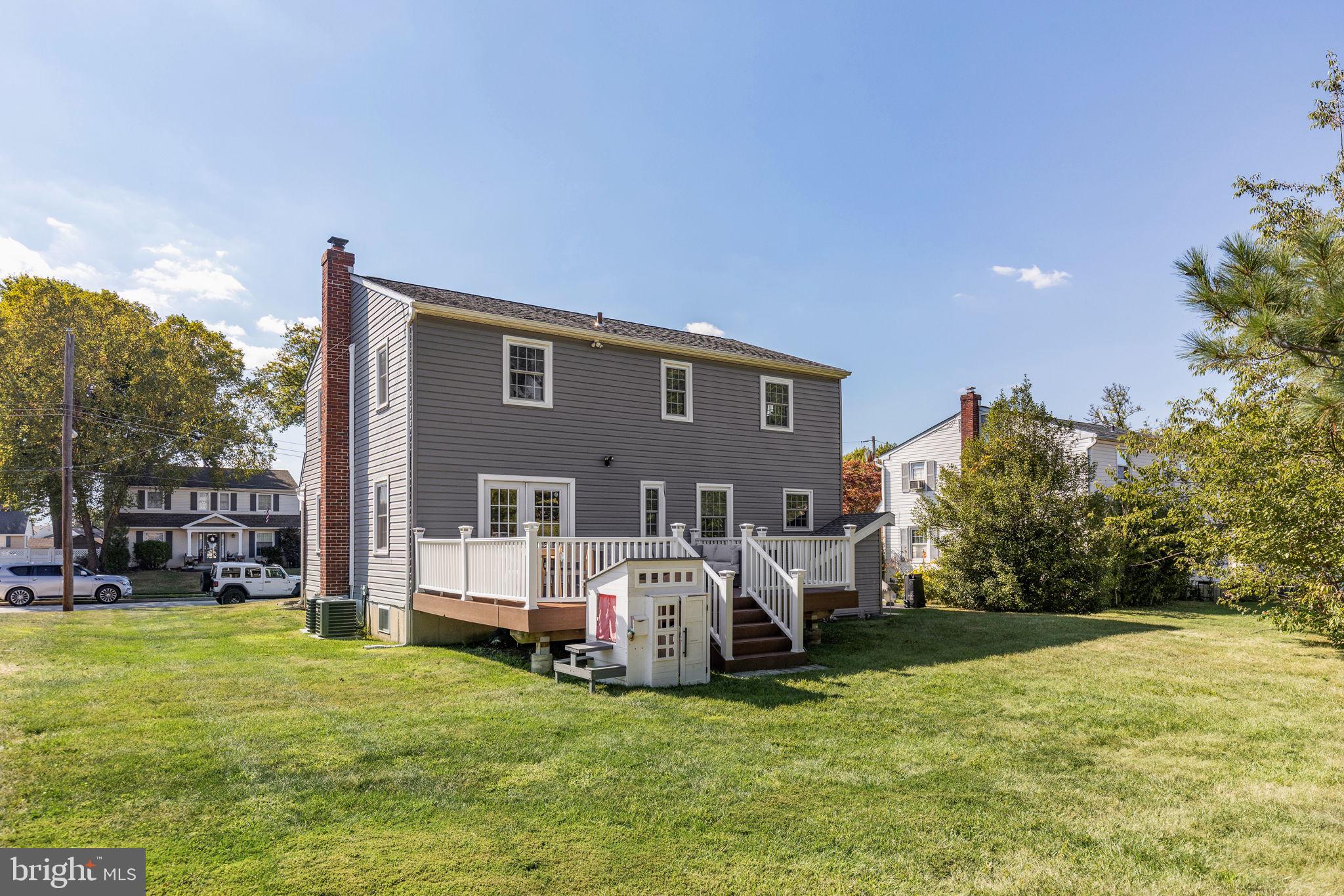 HIGHFIELD FARMS - Residential
