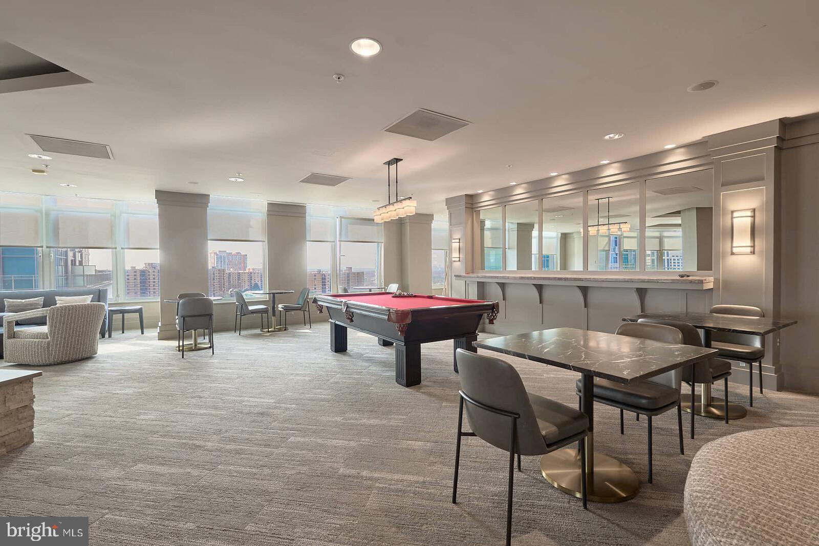 ONE PARK CREST CONDOMINIUM - Residential