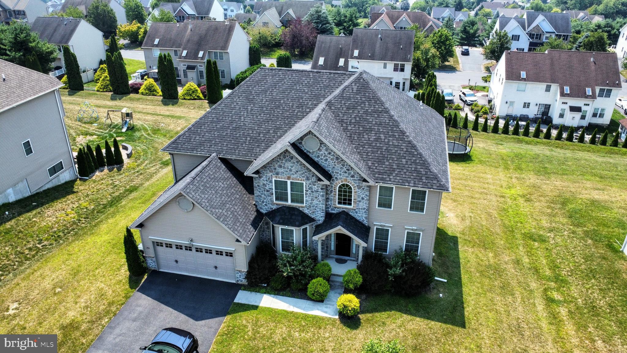 SCENIC VIEW ESTATES - Residential