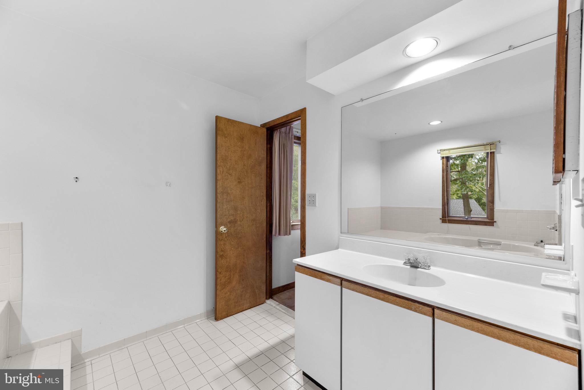 SHIPLEYS CHOICE - Residential