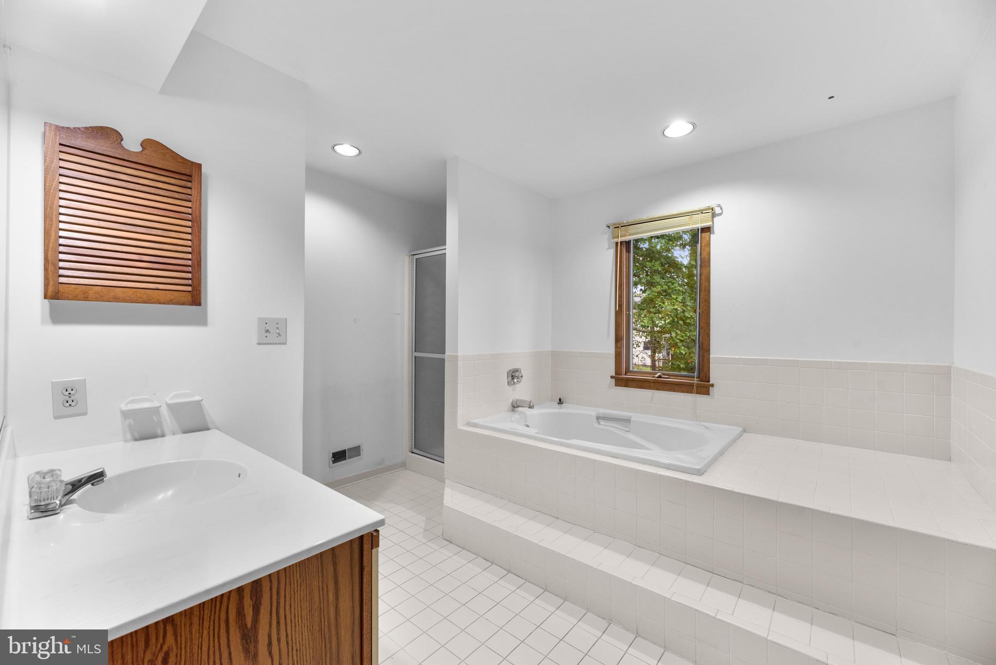 SHIPLEYS CHOICE - Residential