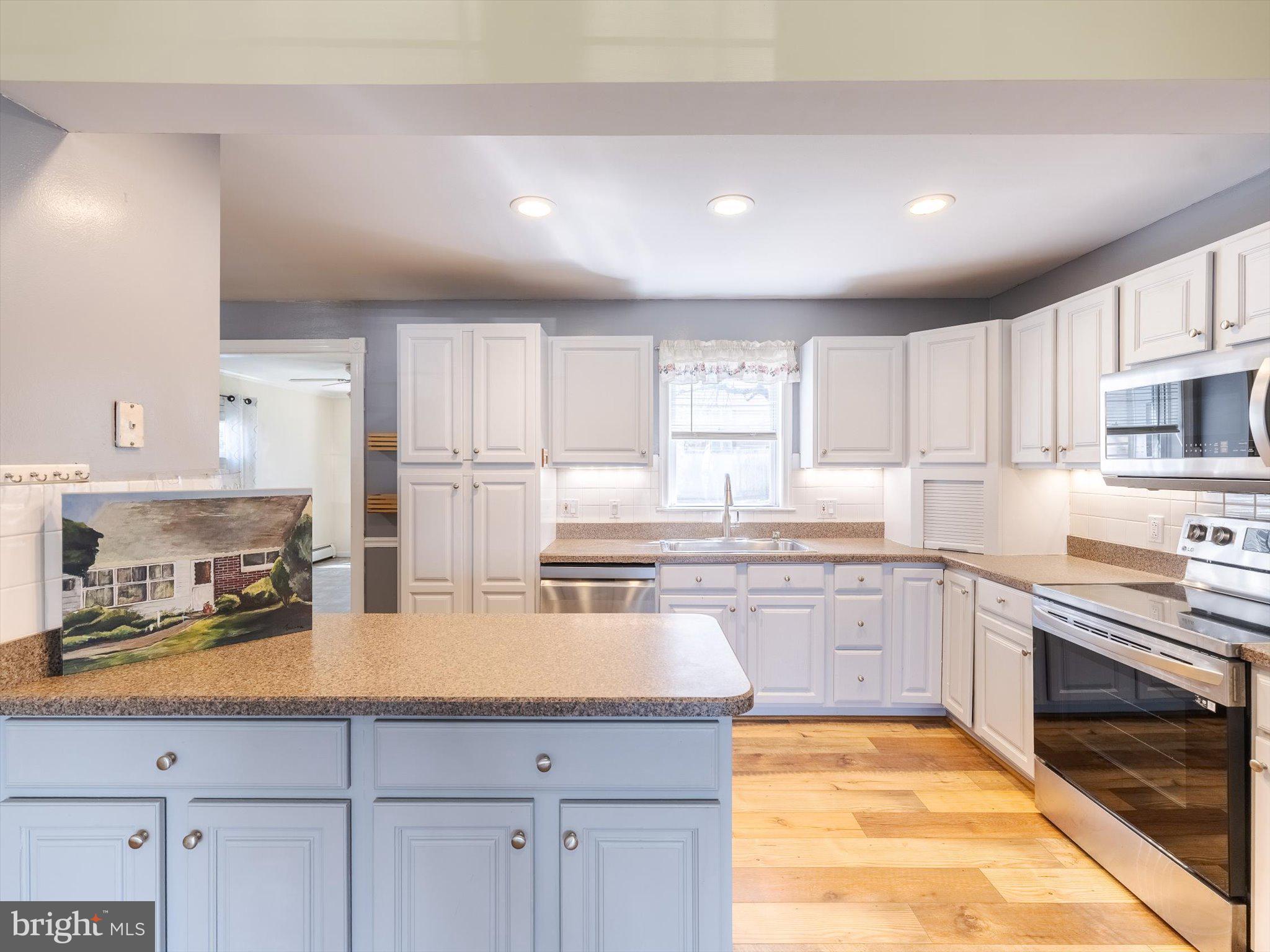 JUNEWOOD - Residential