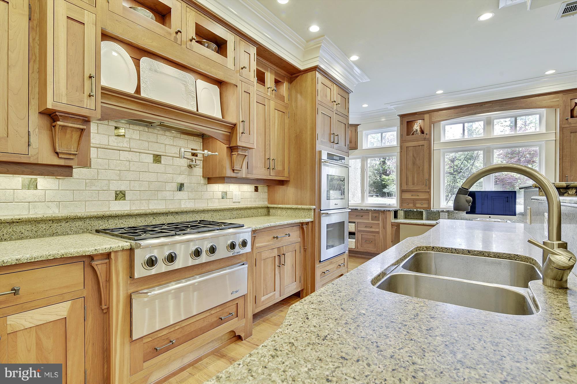 RAVENWOOD PARK - Residential