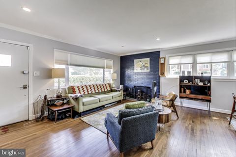 Photo of 10146 Dallas Avenue, SILVER SPRING, MD 20901 (MLS # MDMC2199968)