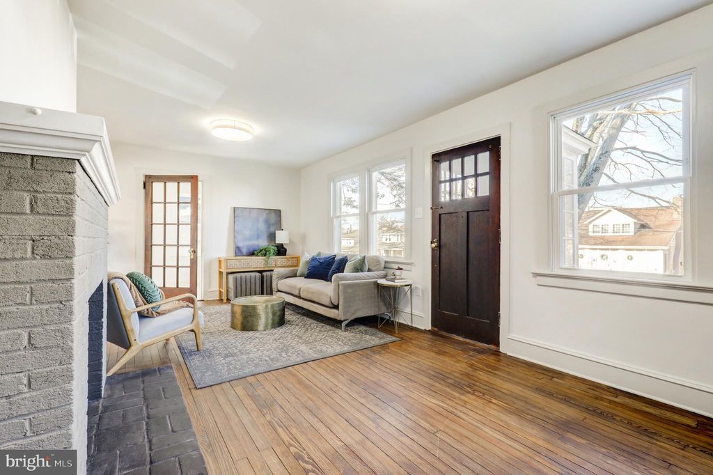 Photo of 1081 Wynnwood Road, ABINGTON, PA 19001 (MLS # PAMC2164686)