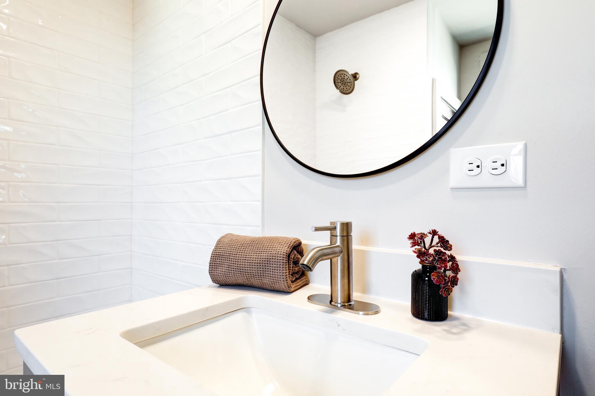 ABINGTON WOODS - Residential