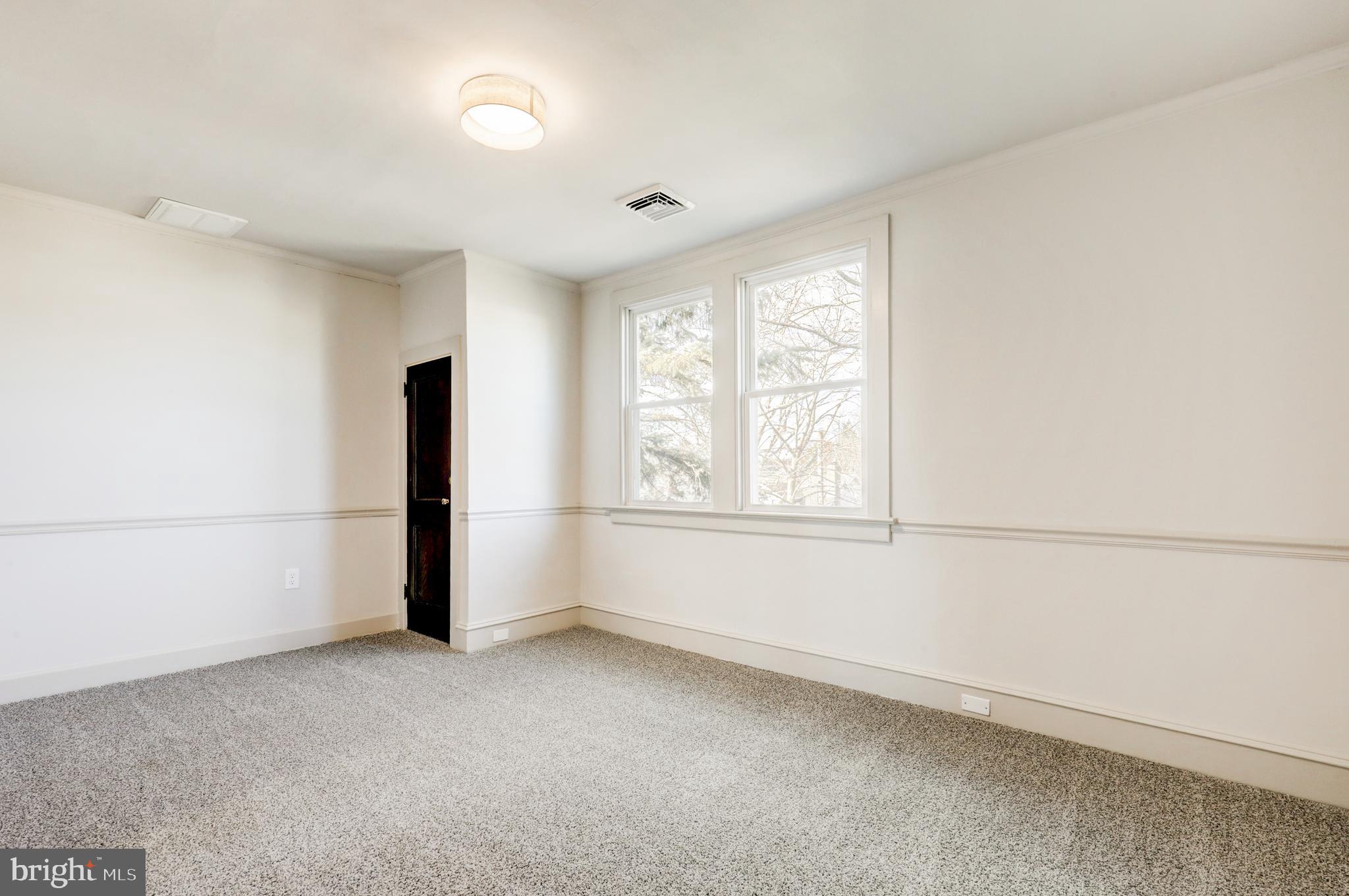 ABINGTON WOODS - Residential