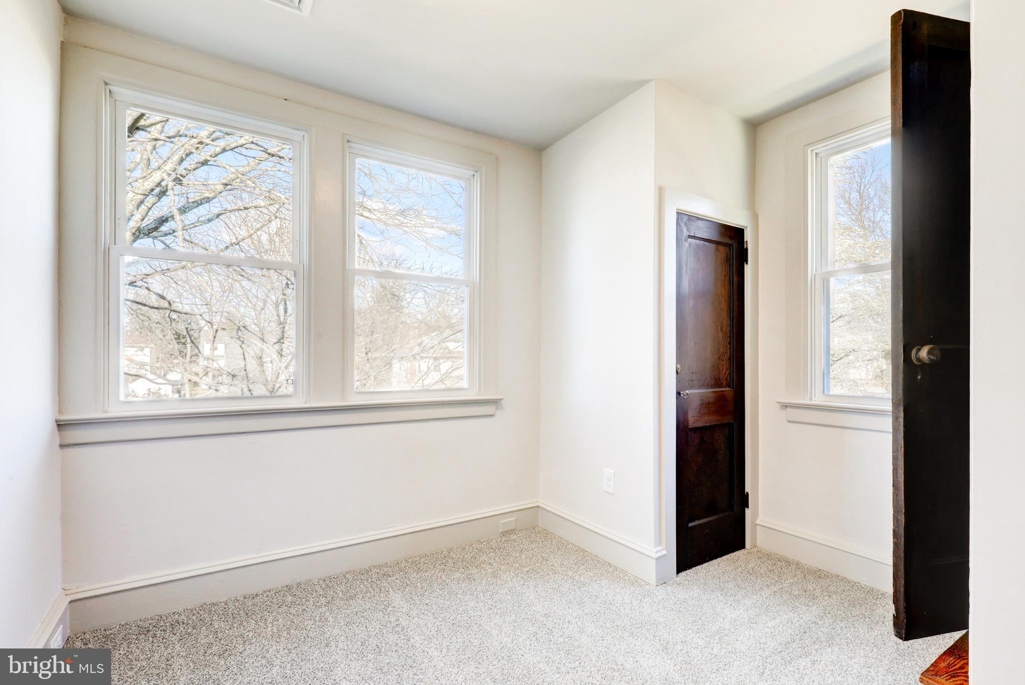 ABINGTON WOODS - Residential