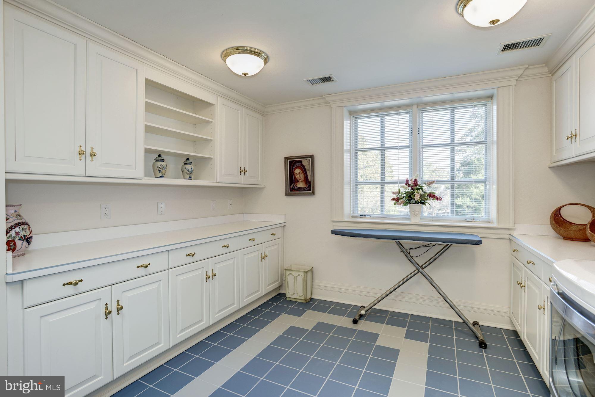 BRADLEY FARMS - Residential