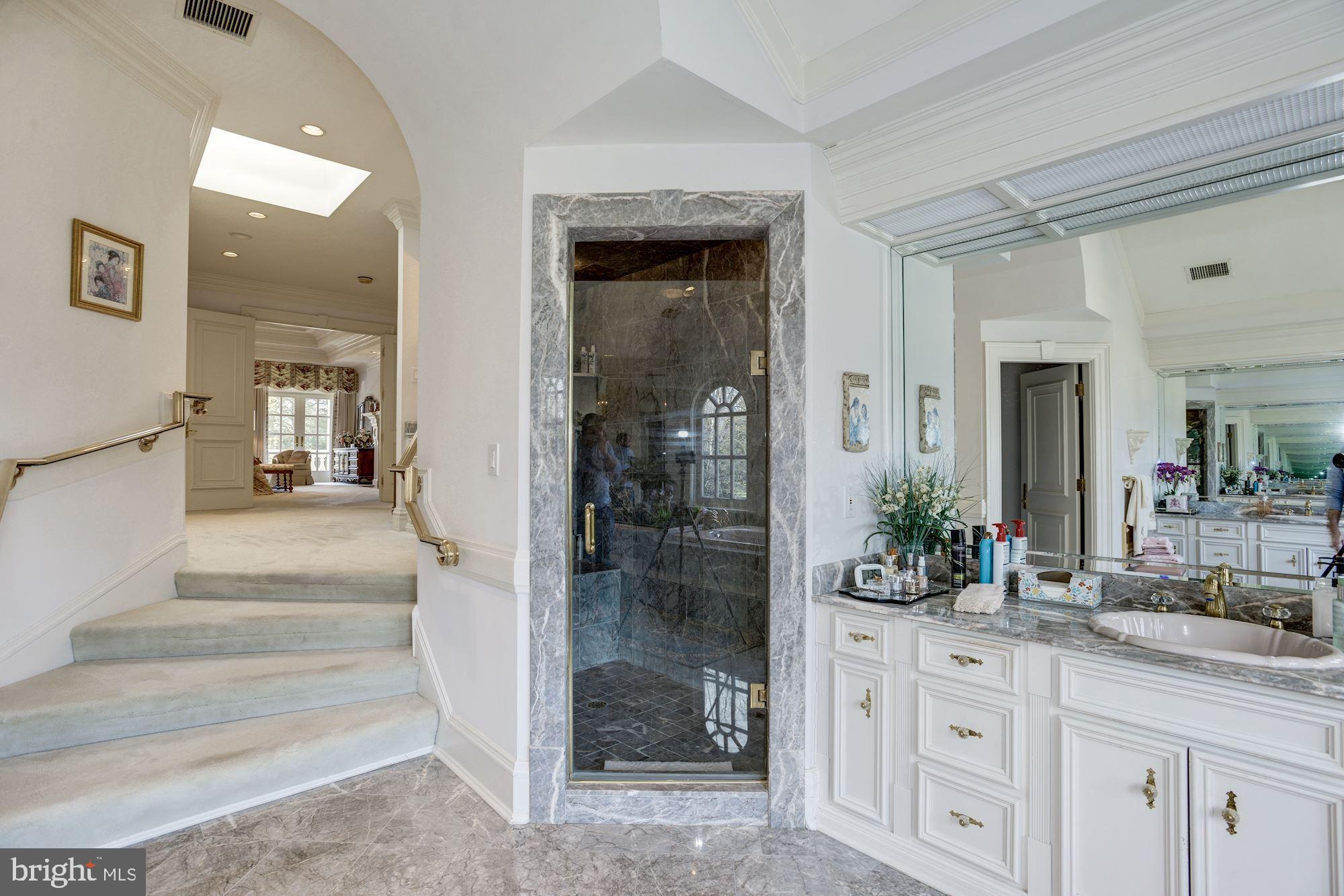 BRADLEY FARMS - Residential