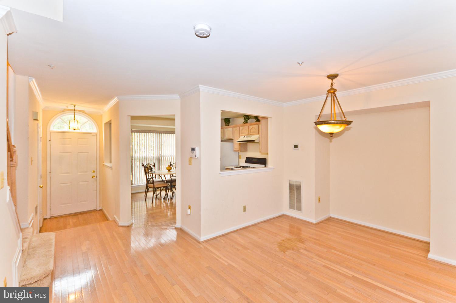 WOODVIEW VILLAGE - Residential