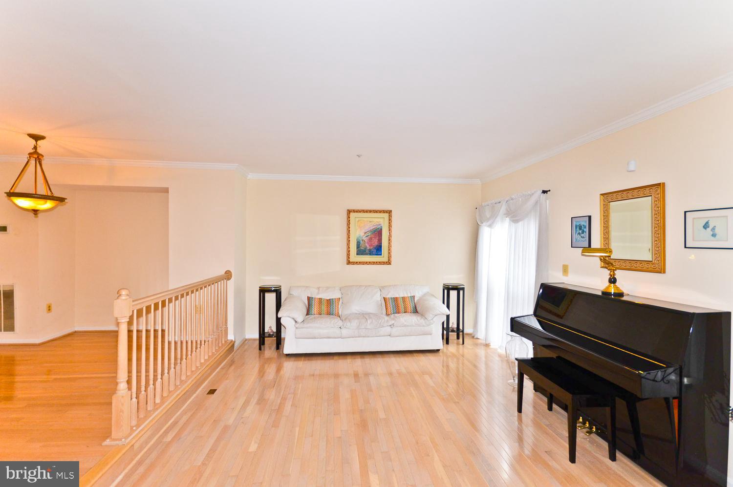 WOODVIEW VILLAGE - Residential