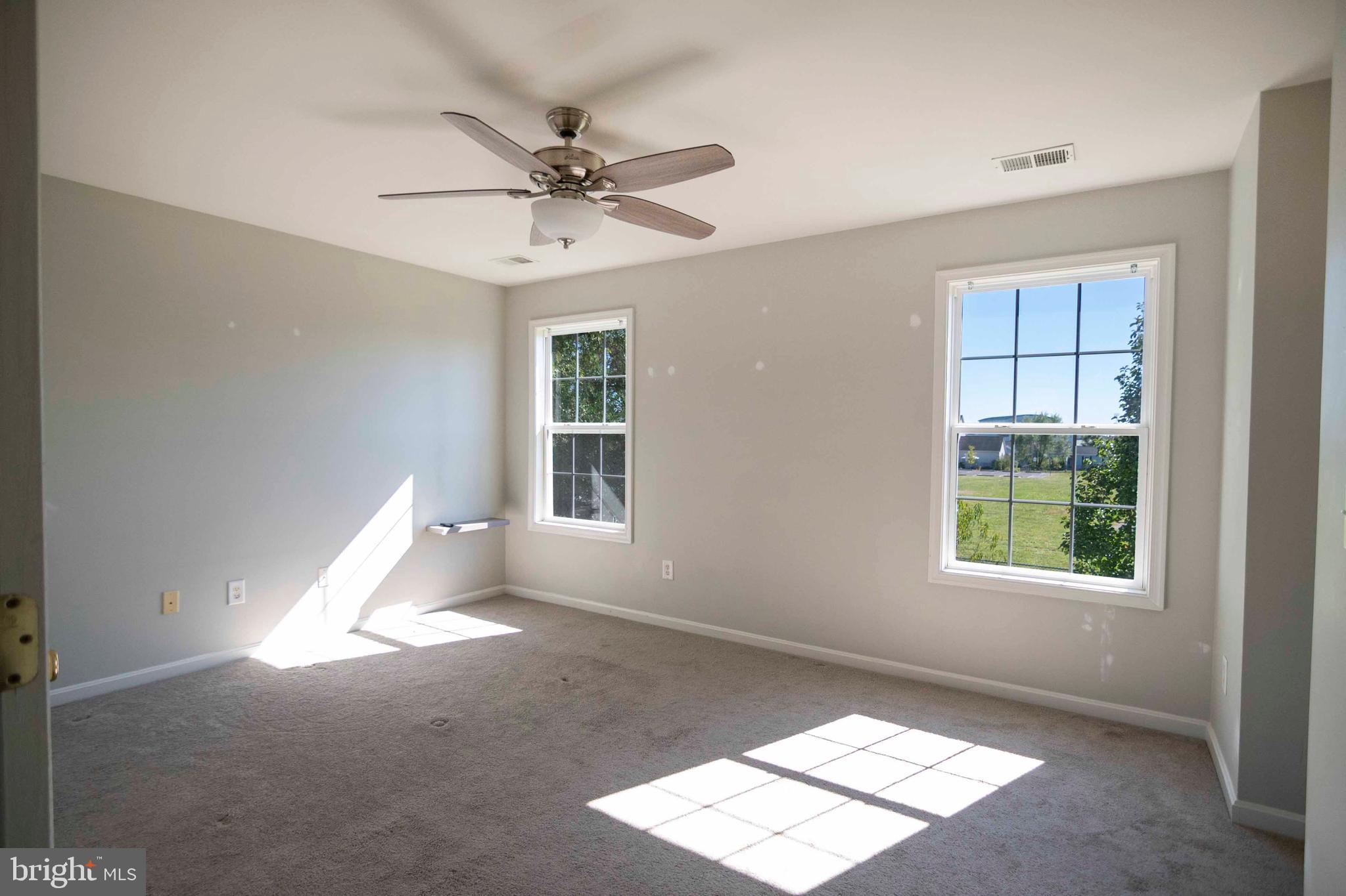 SUMMER HILL - Residential