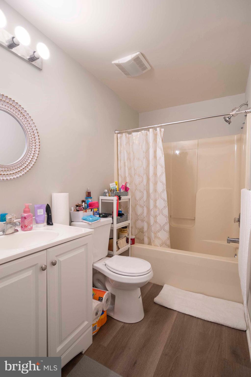 SUMMER HILL - Residential