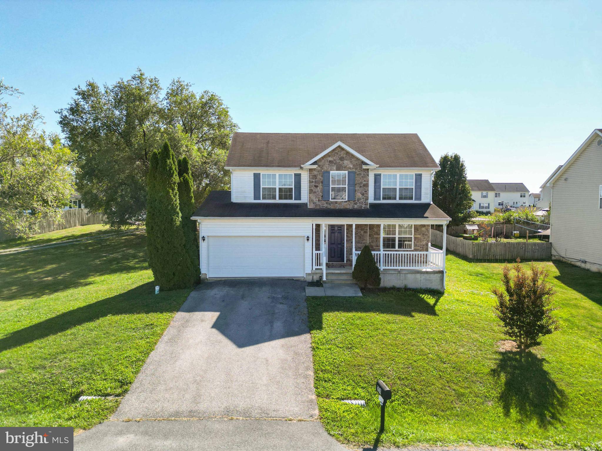 SUMMER HILL - Residential