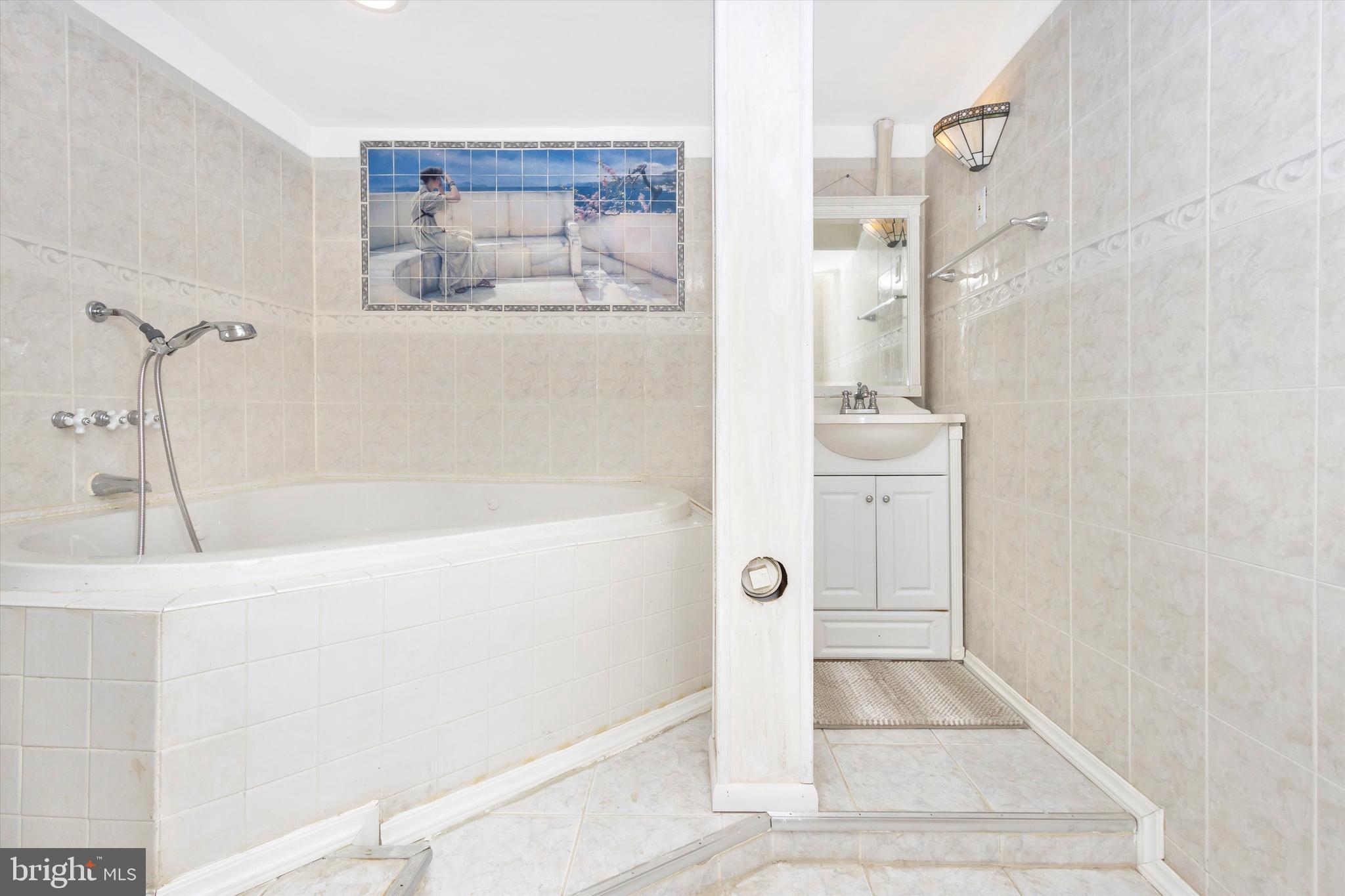 PT WHEATON OUT - Residential