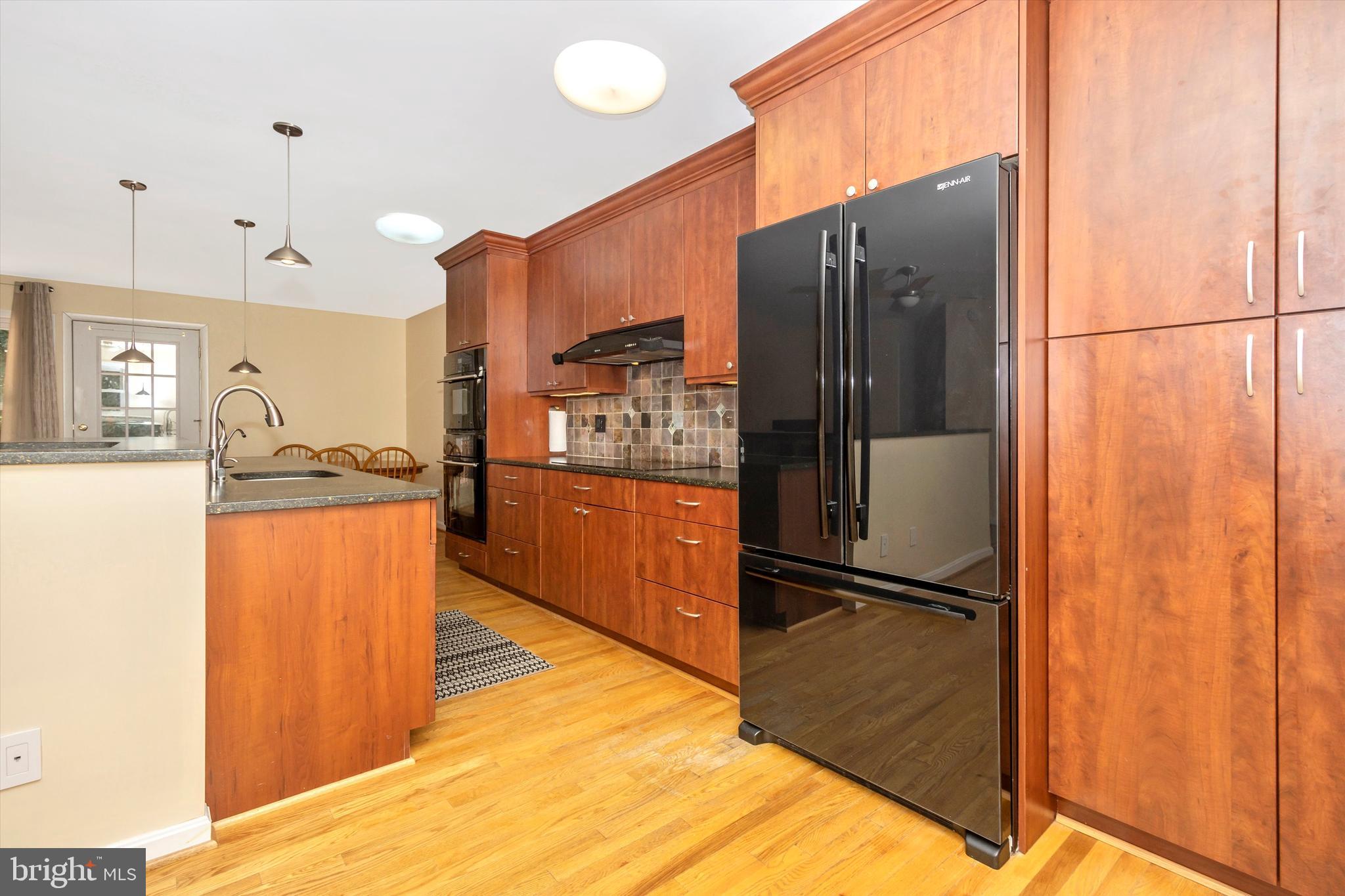 PT WHEATON OUT - Residential