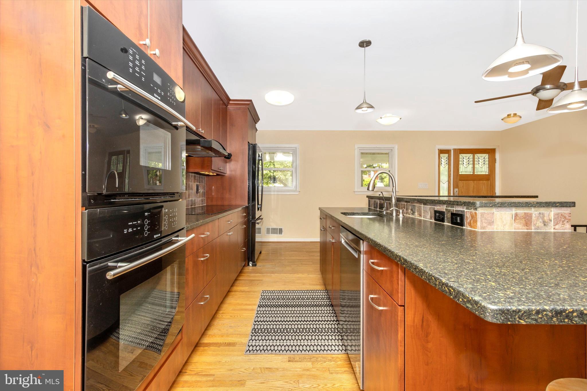 PT WHEATON OUT - Residential