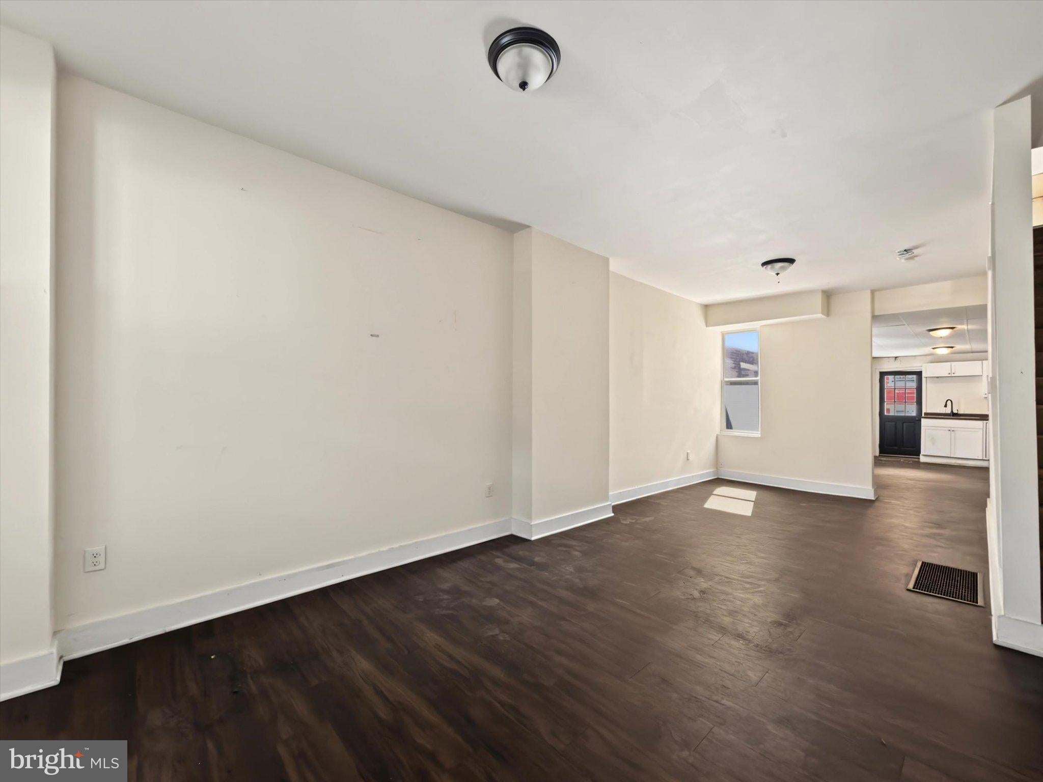 1443 BERRYHILL STREET