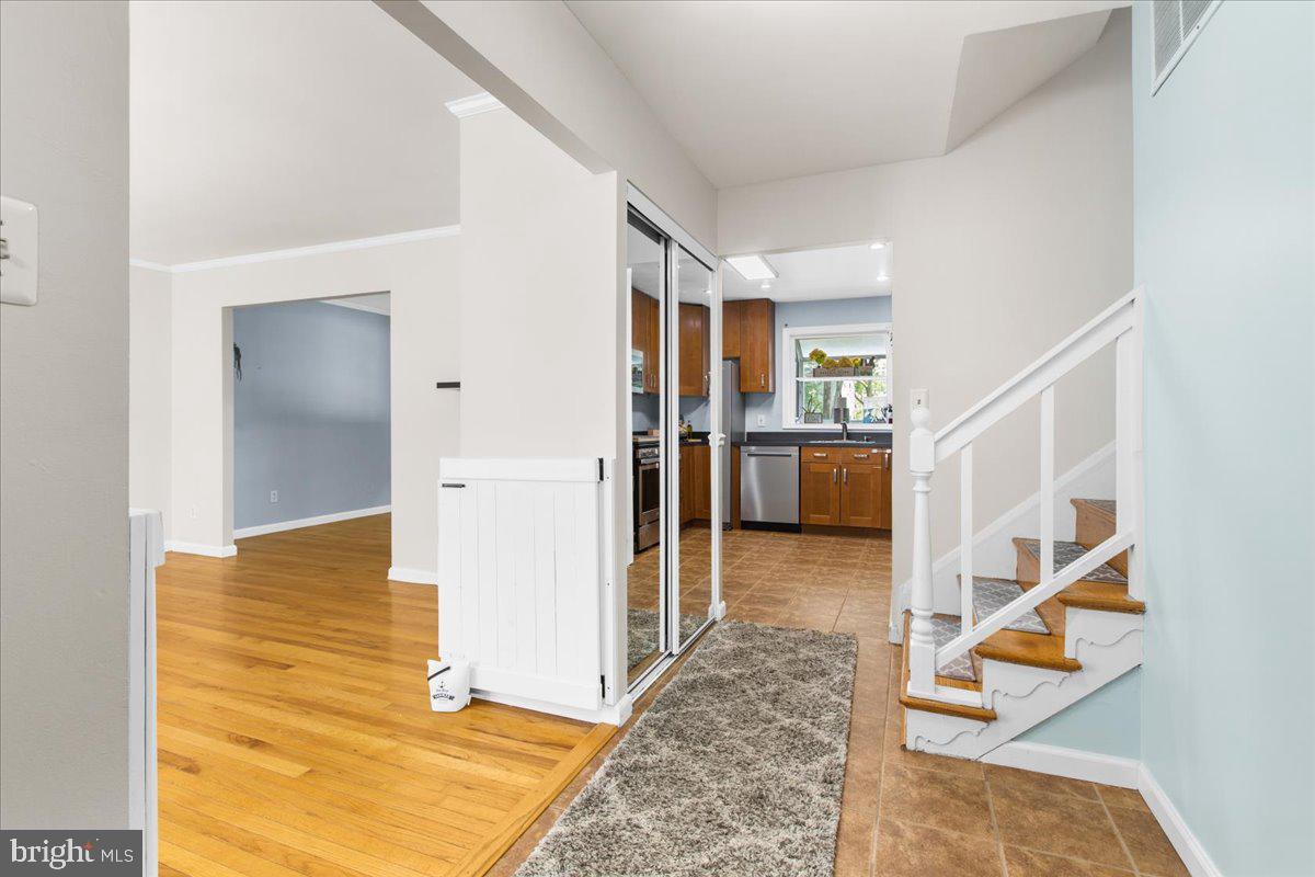 THE HIGHLANDS - Residential