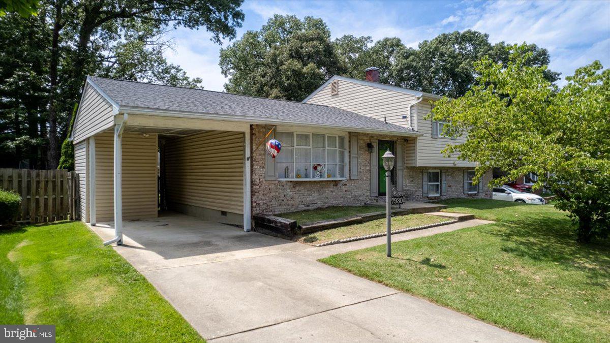 THE HIGHLANDS - Residential