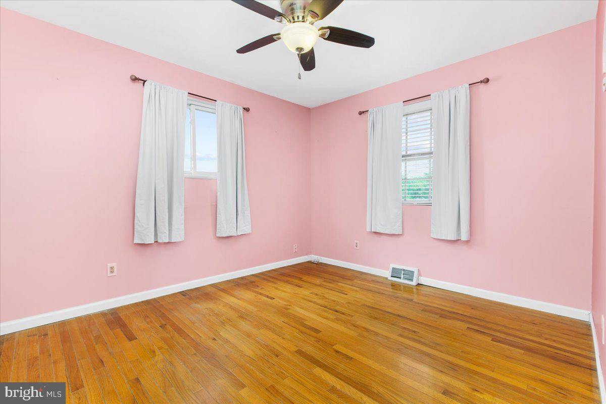 THE HIGHLANDS - Residential