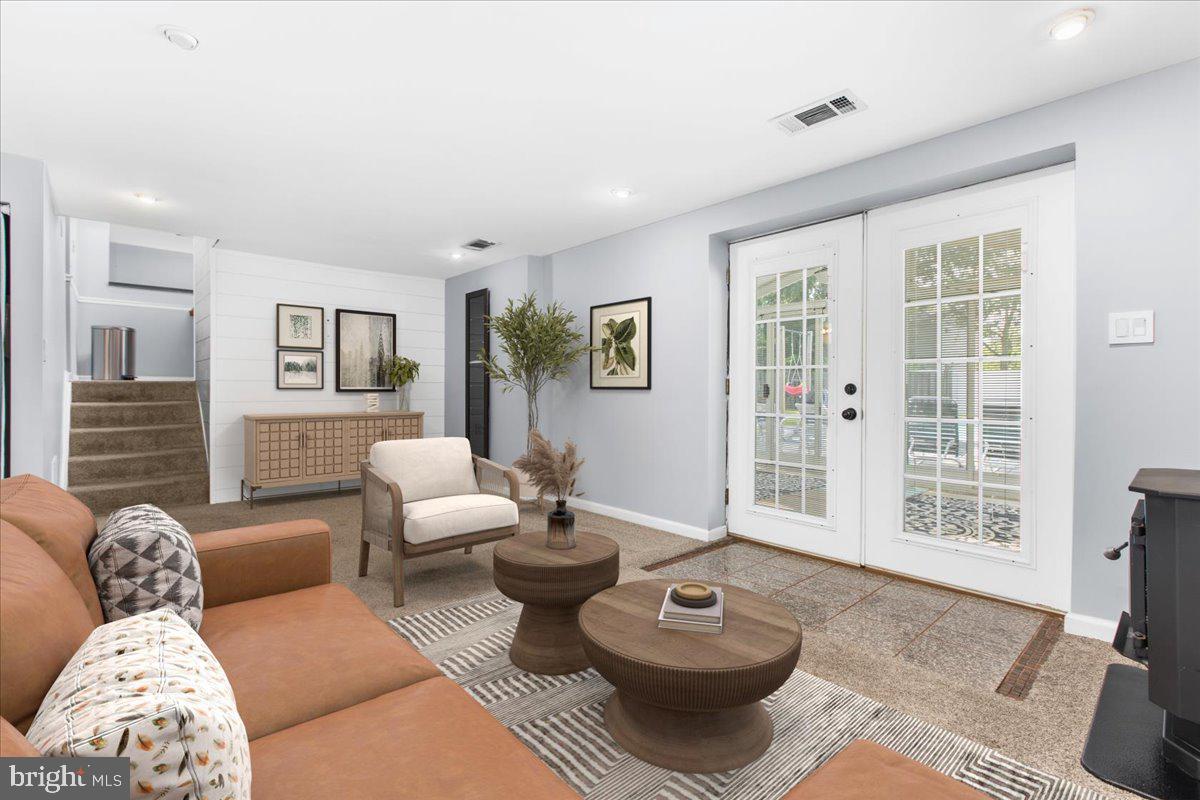 THE HIGHLANDS - Residential