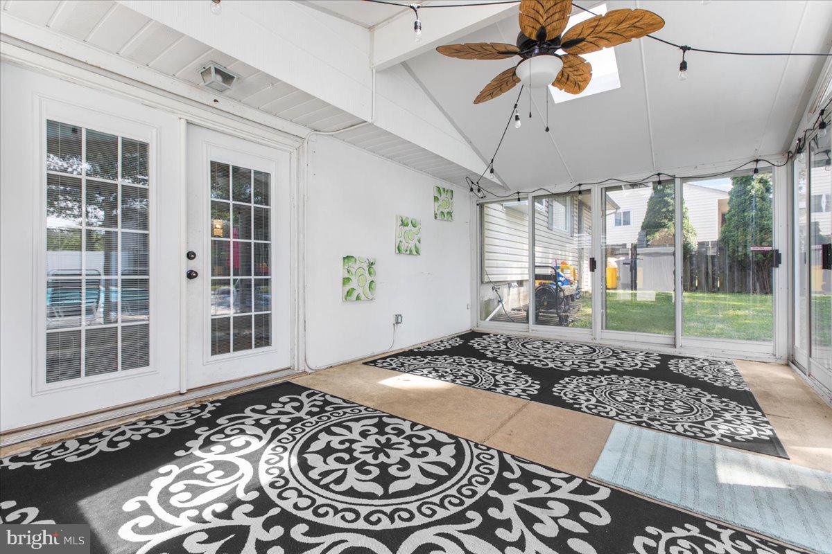 THE HIGHLANDS - Residential