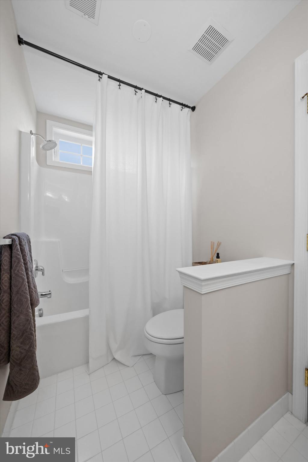 AUBURN HILLS - Residential