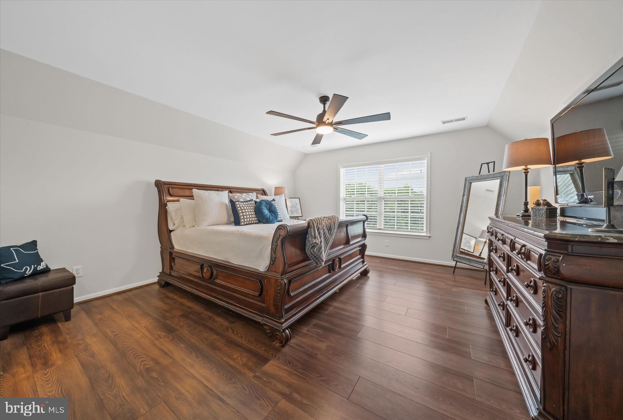 AUBURN HILLS - Residential