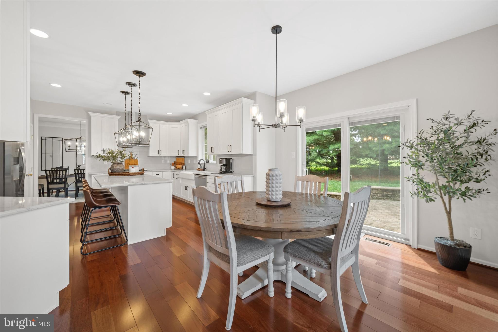 AUBURN HILLS - Residential