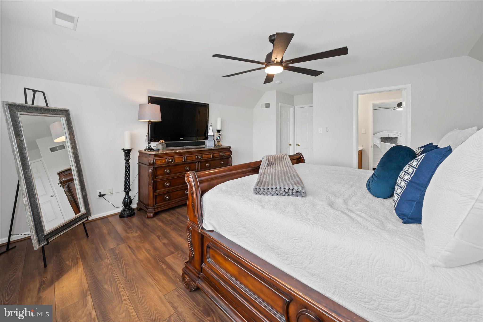 AUBURN HILLS - Residential