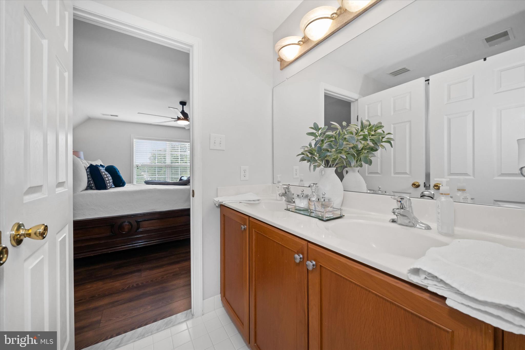 AUBURN HILLS - Residential