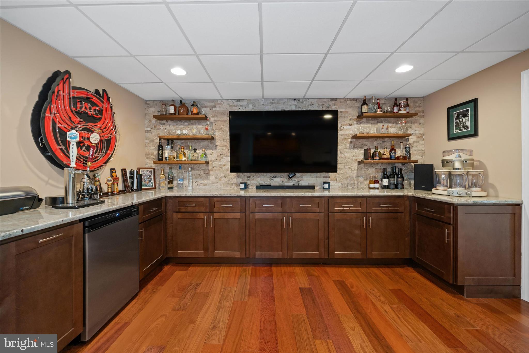 AUBURN HILLS - Residential