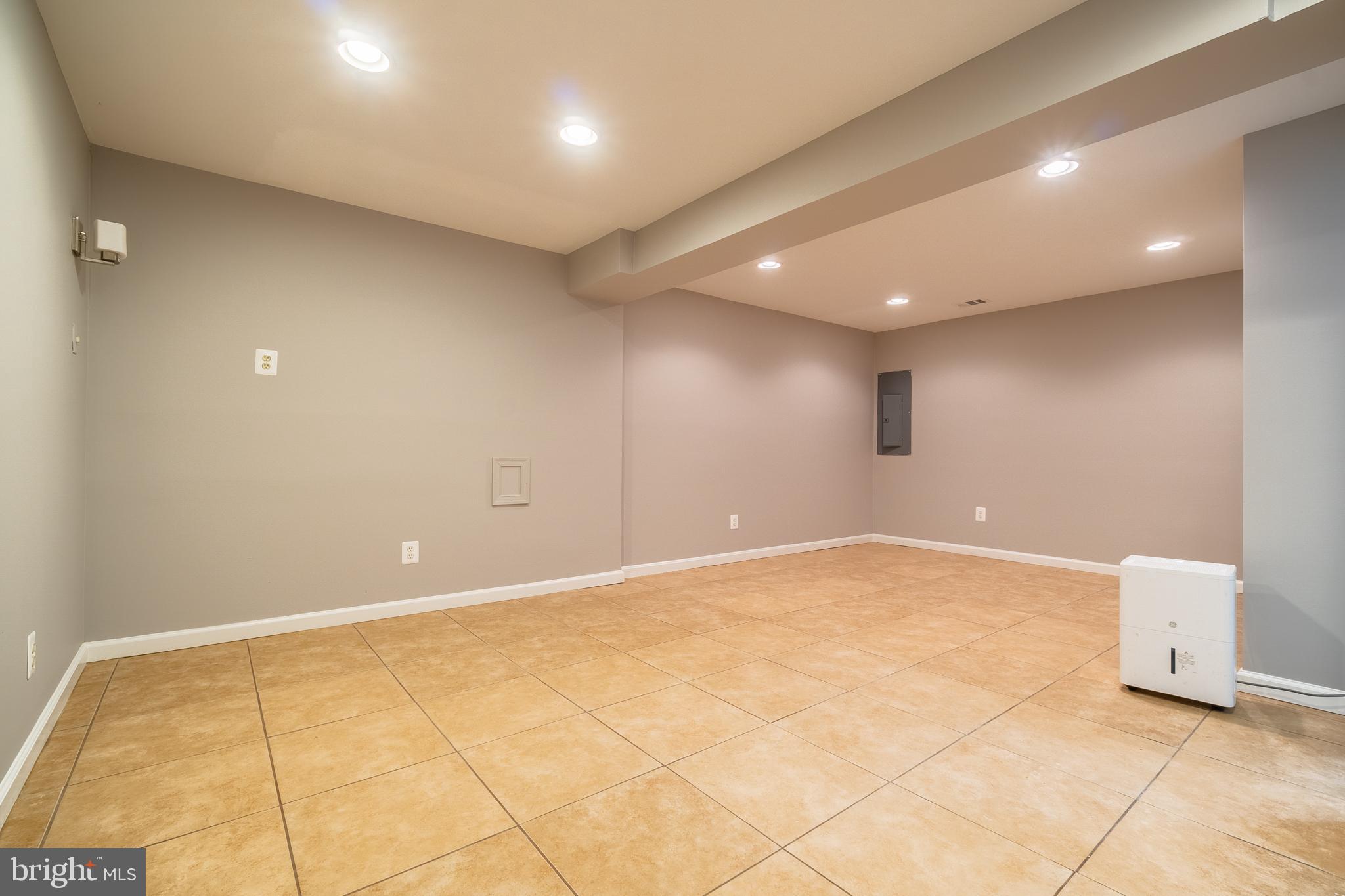 TIMBERS - Residential Lease