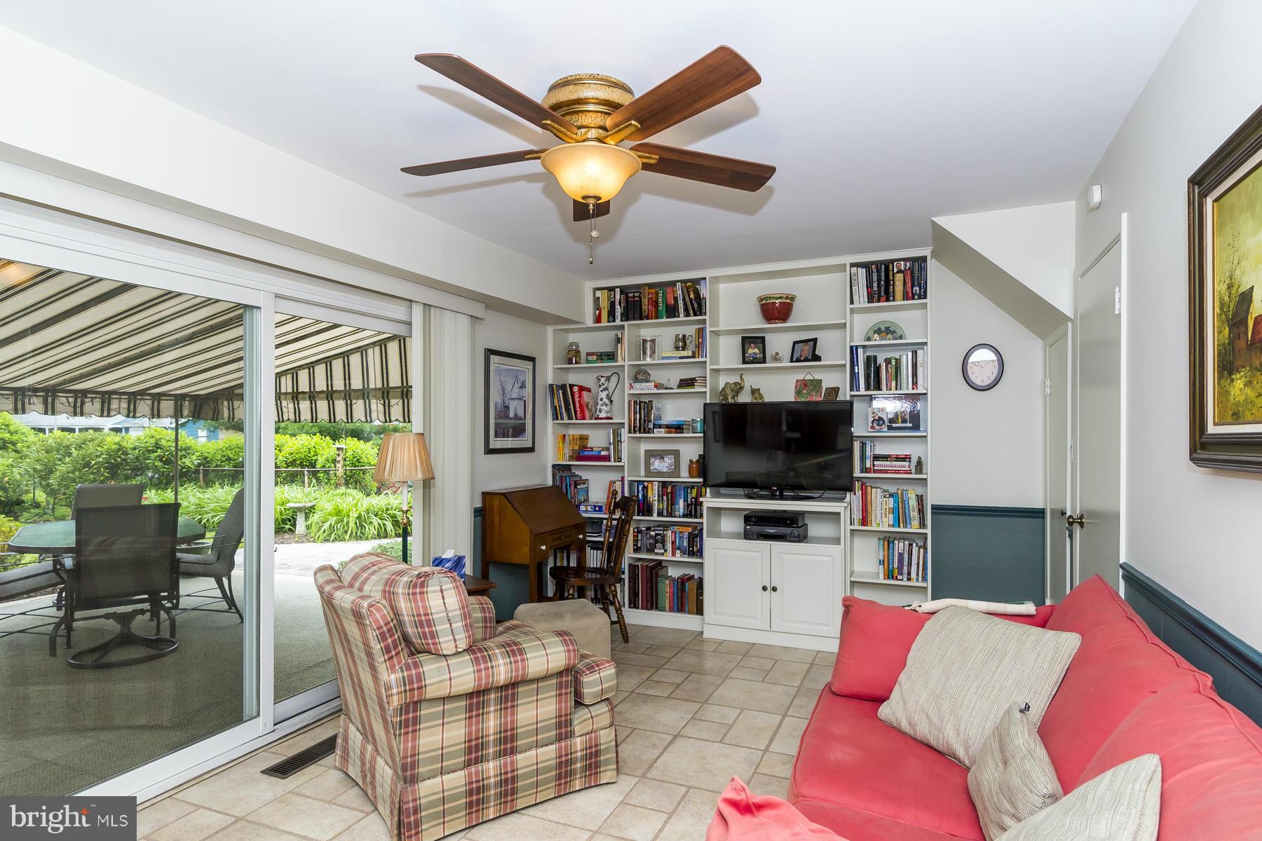 FOXHILL - Residential