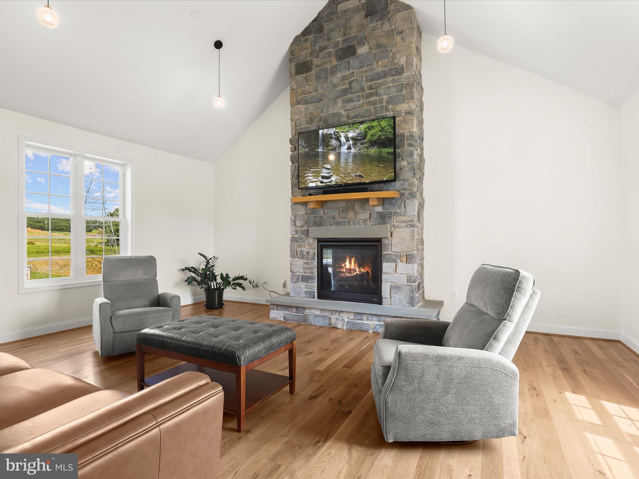 WEST OAK FIELDS - Residential