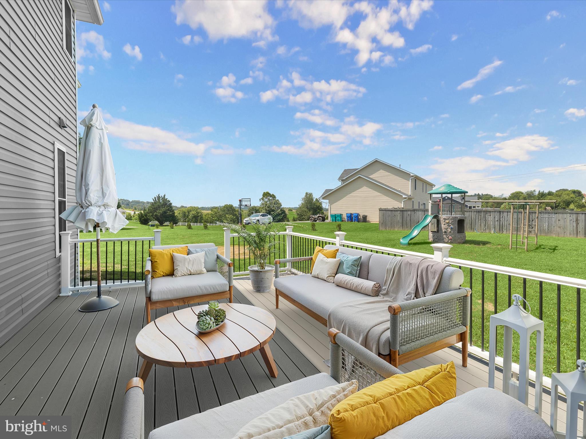 WEST OAK FIELDS - Residential